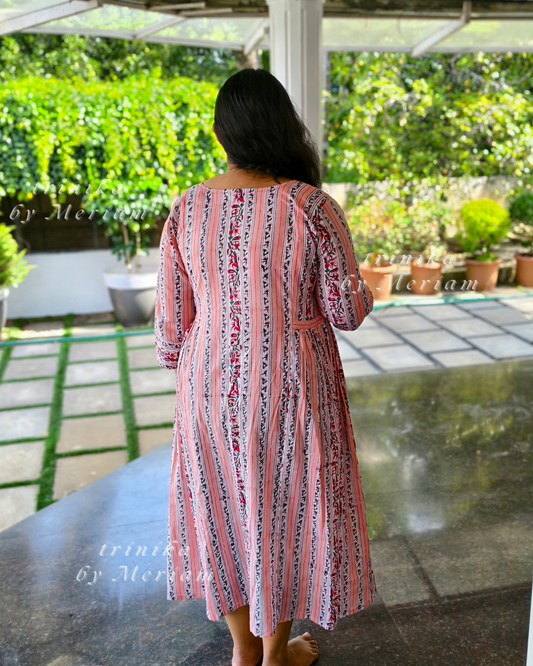 Side Pleated Peach n White Dress