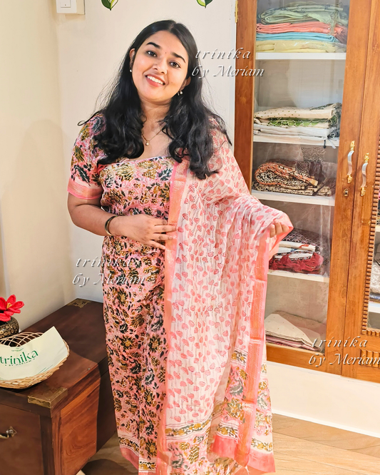 Pink Maheshwari Silk Cotton Salwar Suit