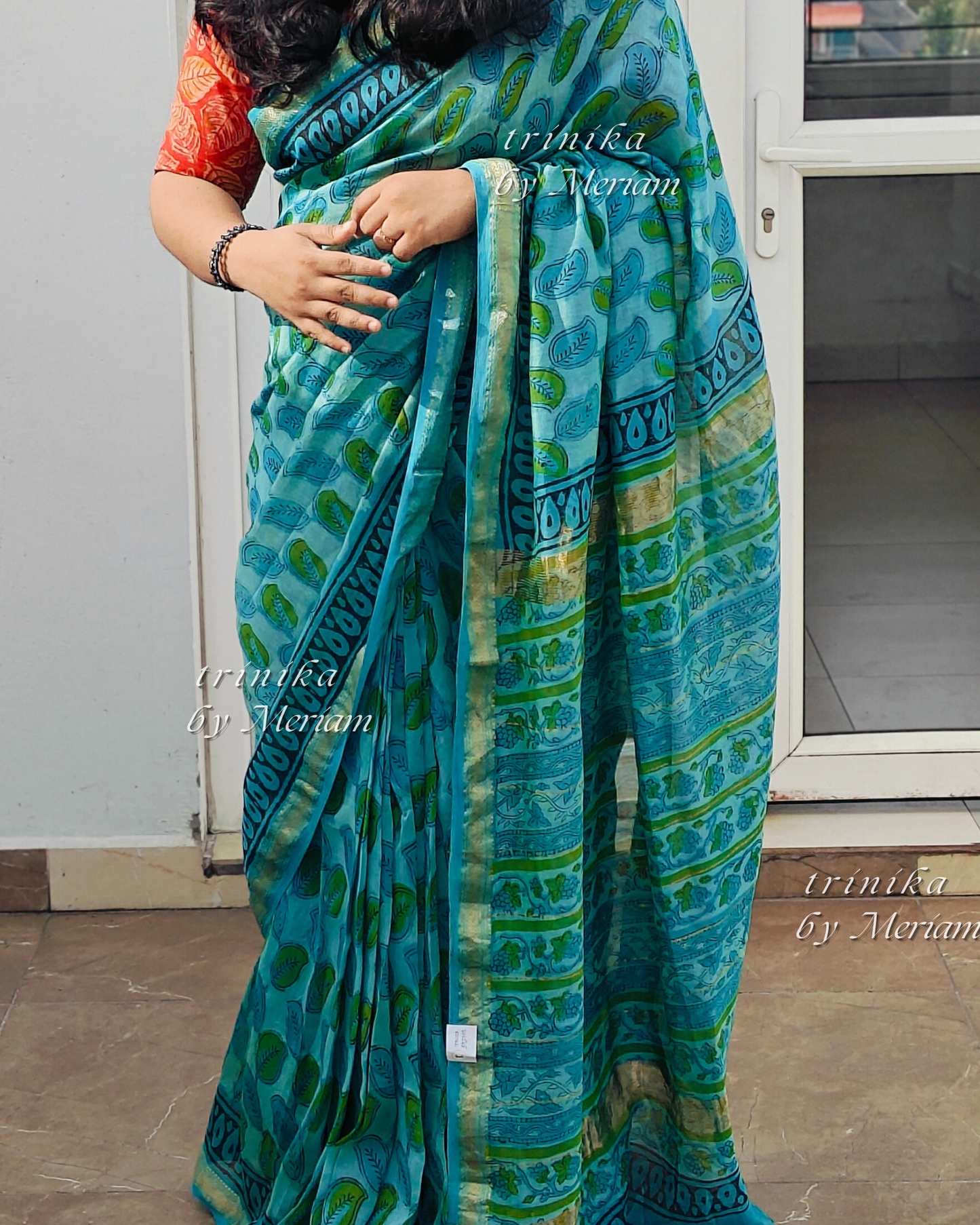 Cyan Blue Maheshwari Silk Cotton Saree