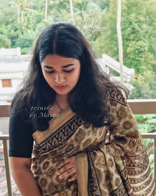 Grey Beige Maheshwari Silk Cotton Saree