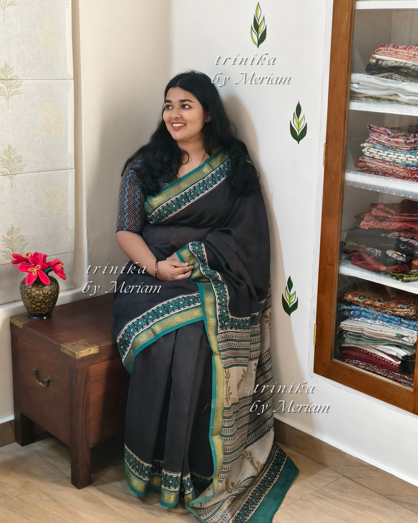 Crow Black Maheshwari Silk Cotton Saree