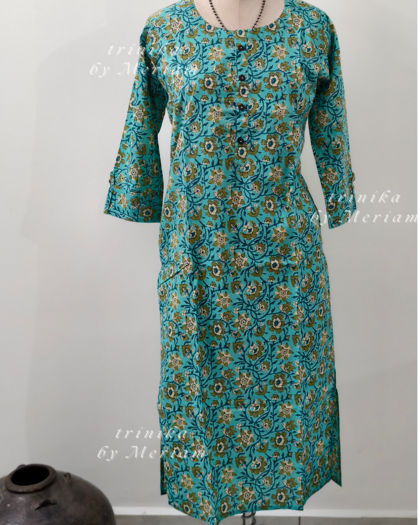 Sea Blue Round-Neck Slitted Kurta