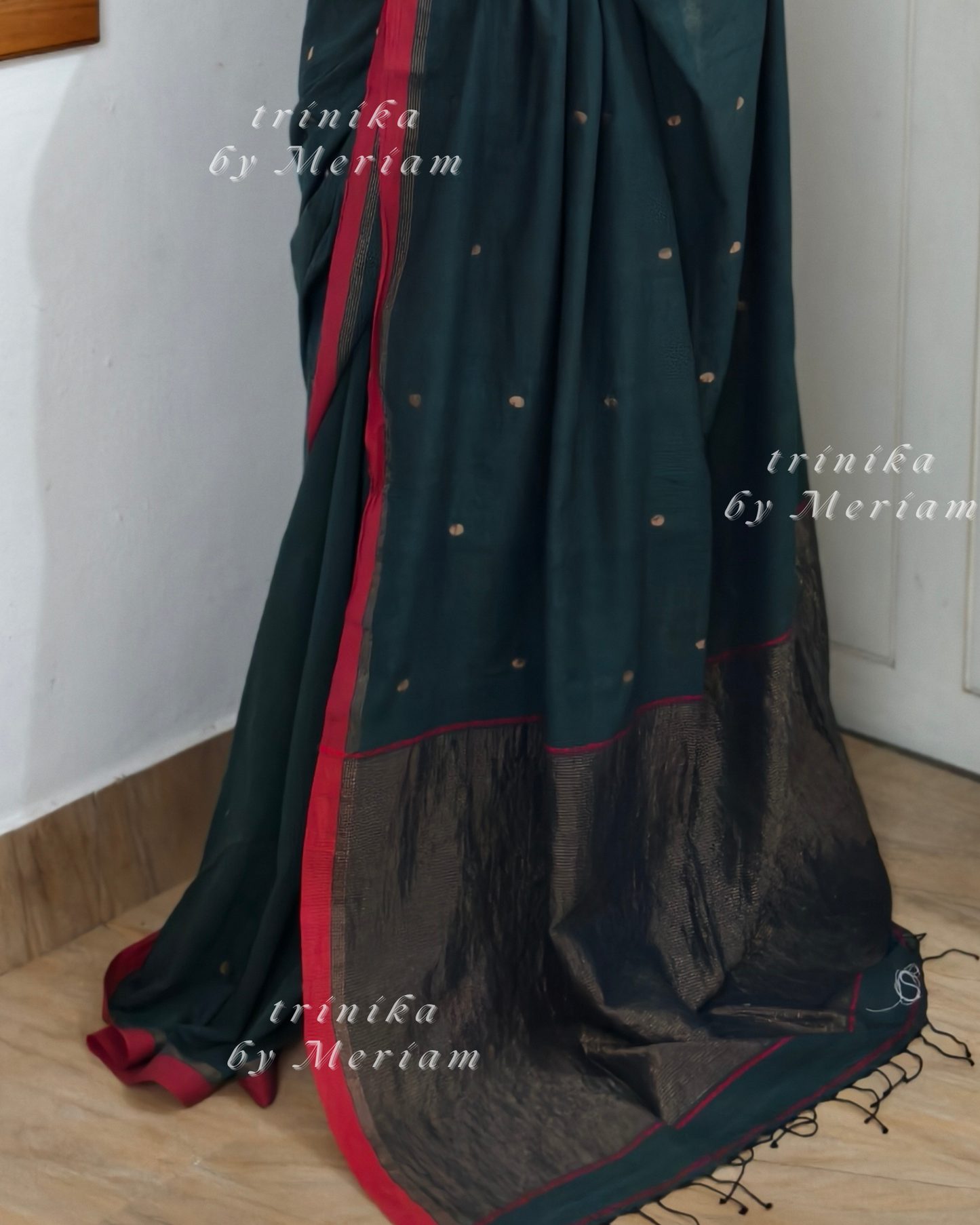 Bottle Green Jamdani Saree with Zari Buttas