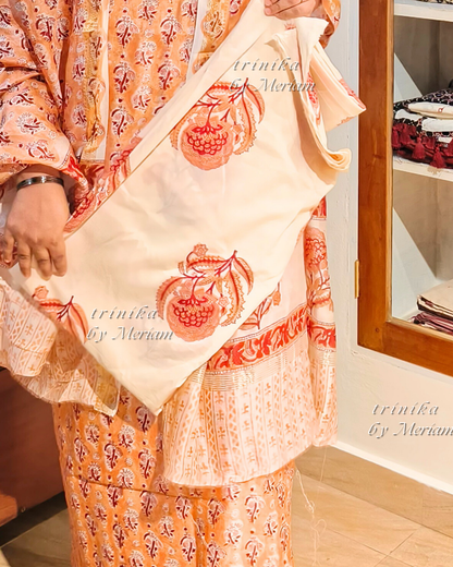 Peach Maheshwari Silk Cotton Salwar Suit