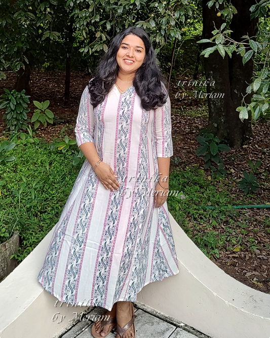 Strips in White Panel-cut Kurta