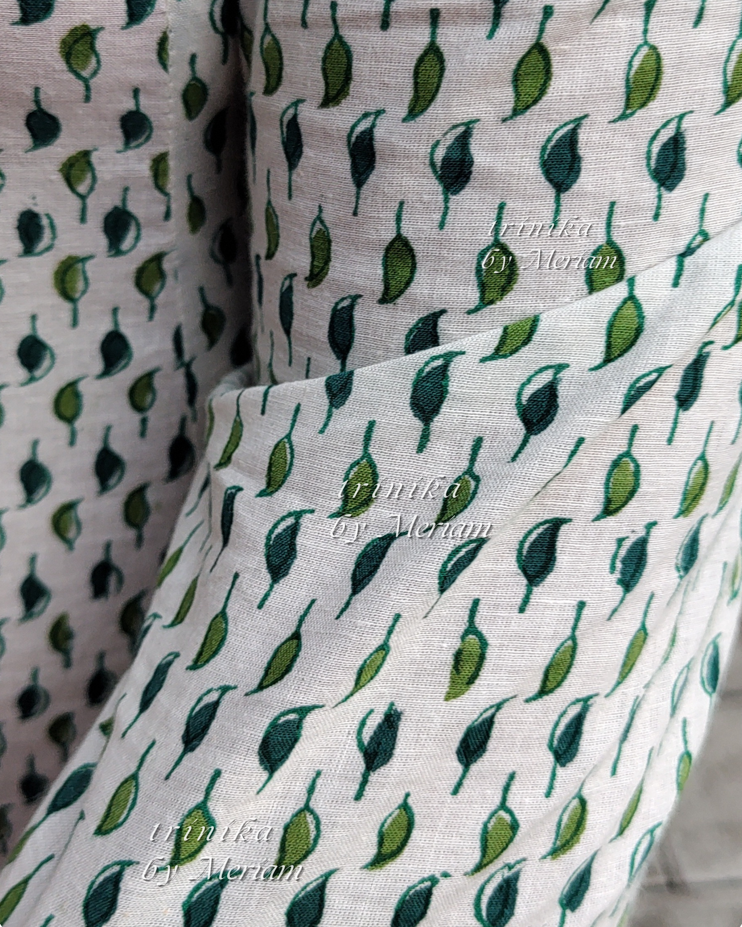Green Leaves in White Panel-cut Kurta
